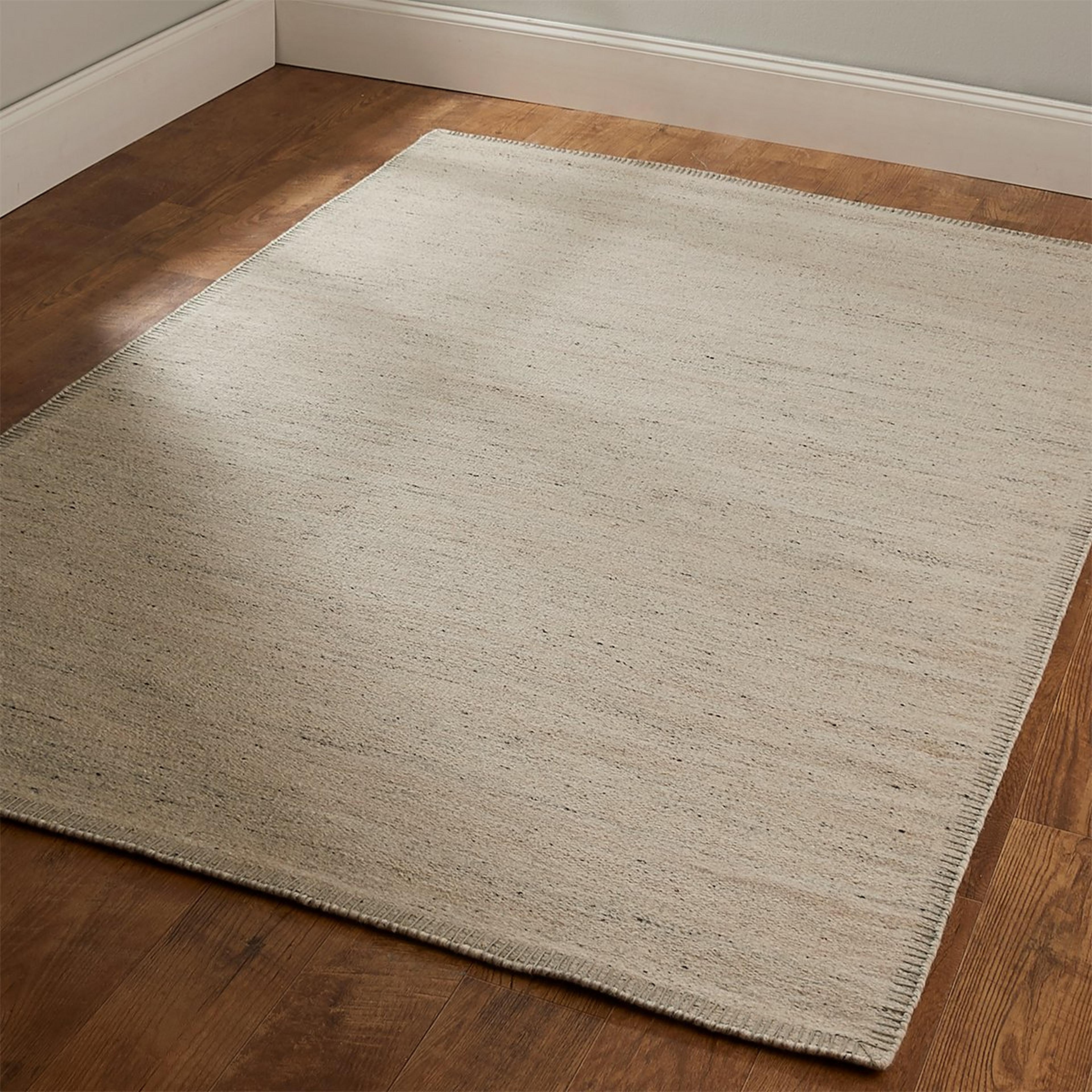A Betula Handwoven Rug with Ivory / Gray / Neutrals color