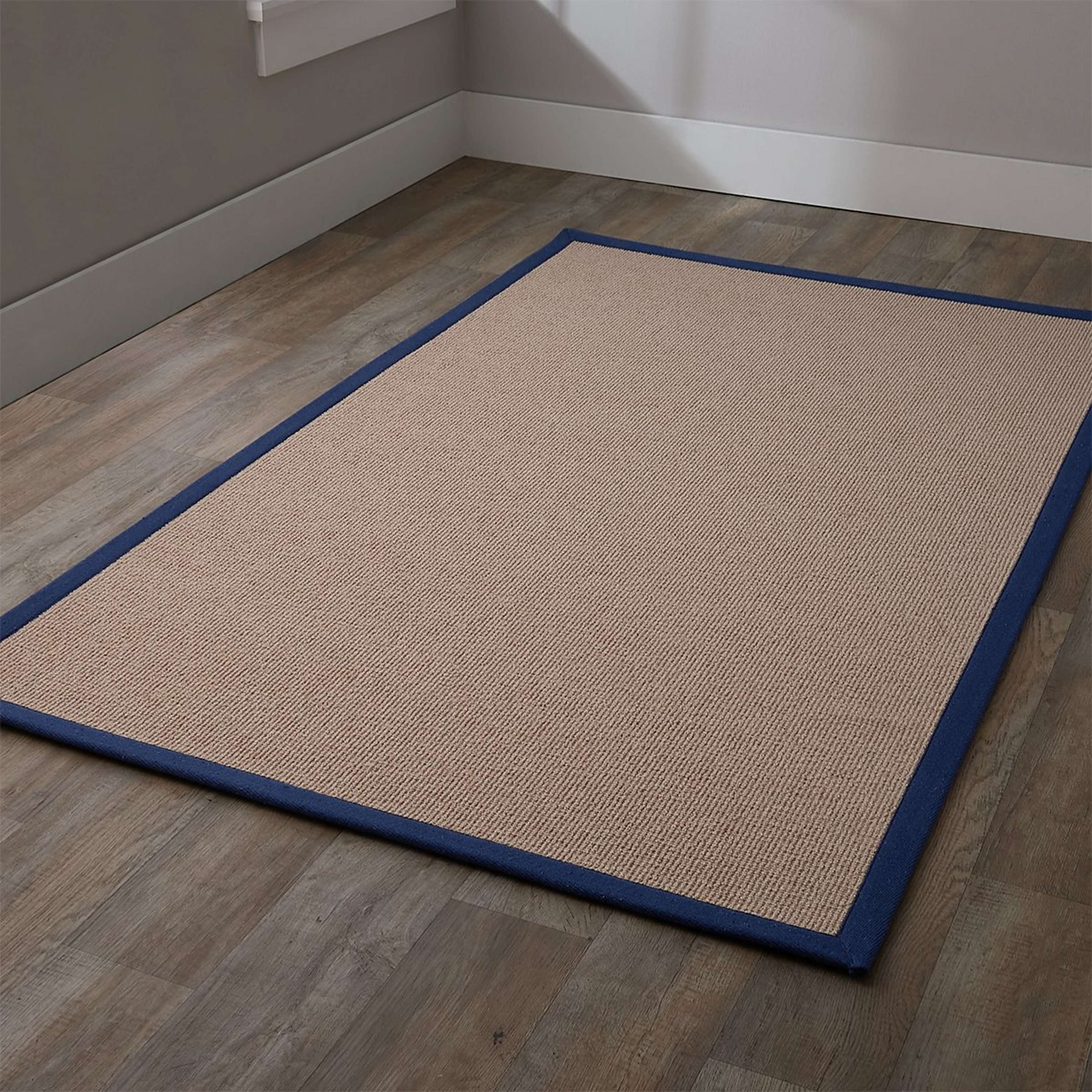 A Cotton Binding Wool Sisal Rug with Natural Sisal / Navy Twill Binding color