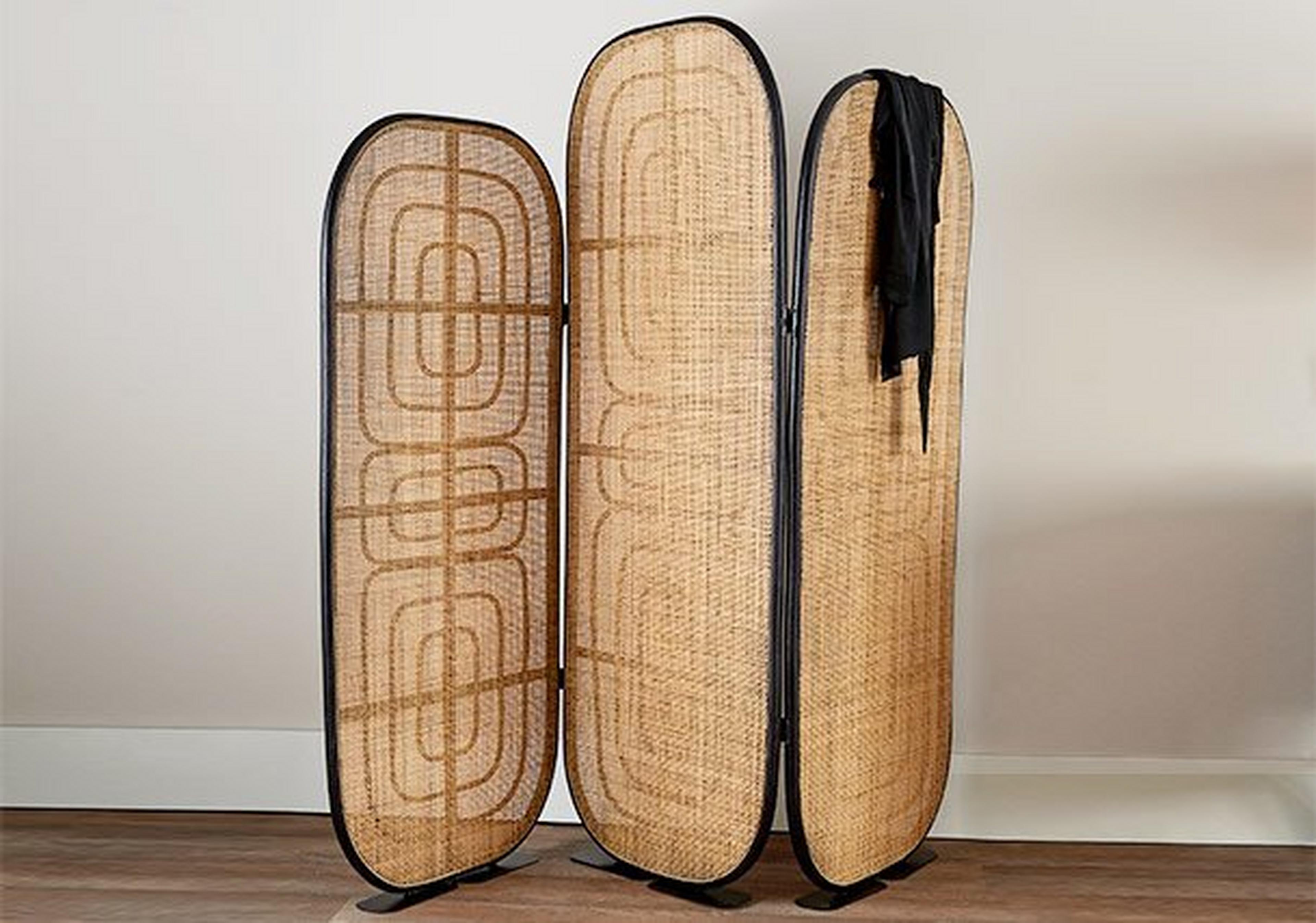 Decorative Accessories