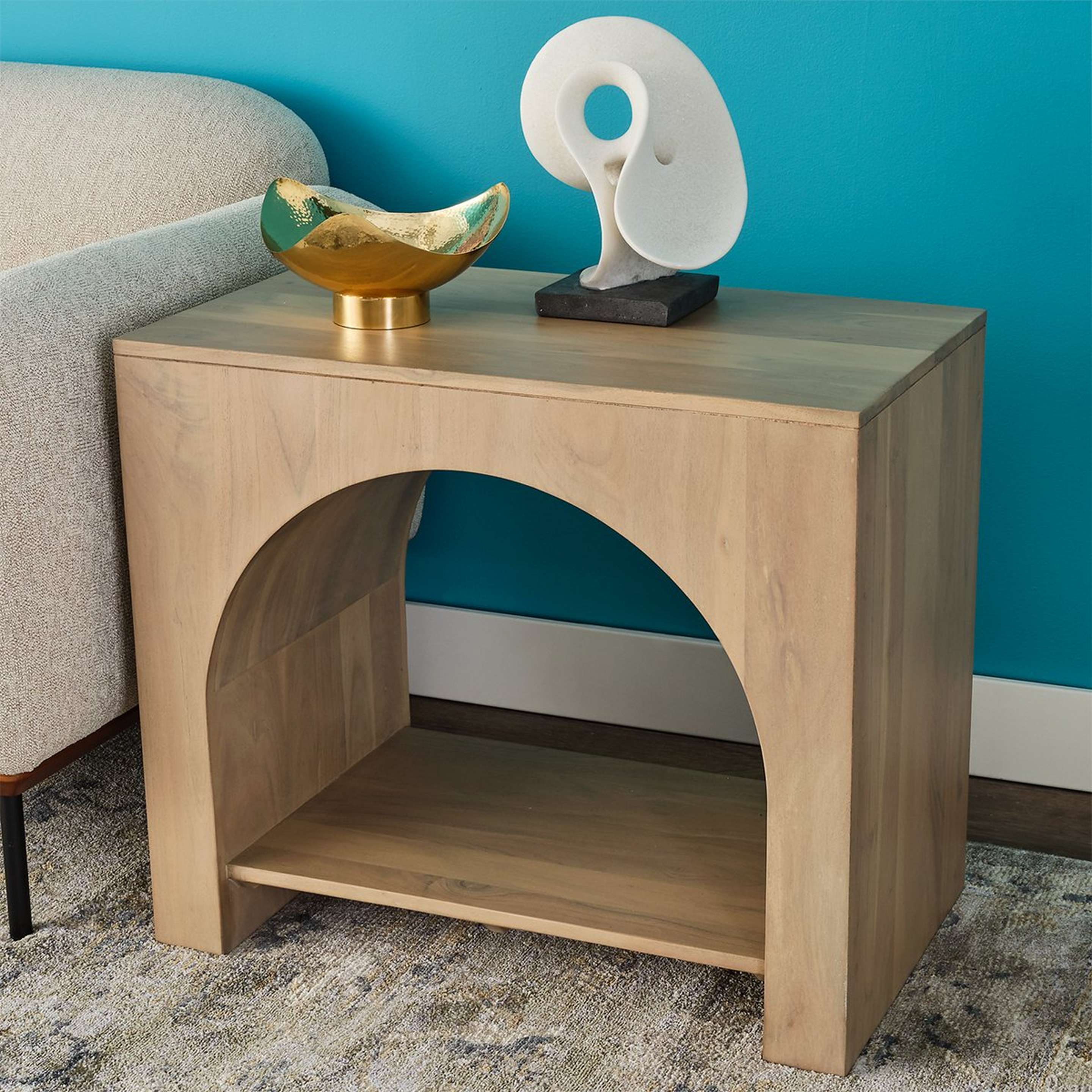 A Carolina Side Table with Natural Wood color
