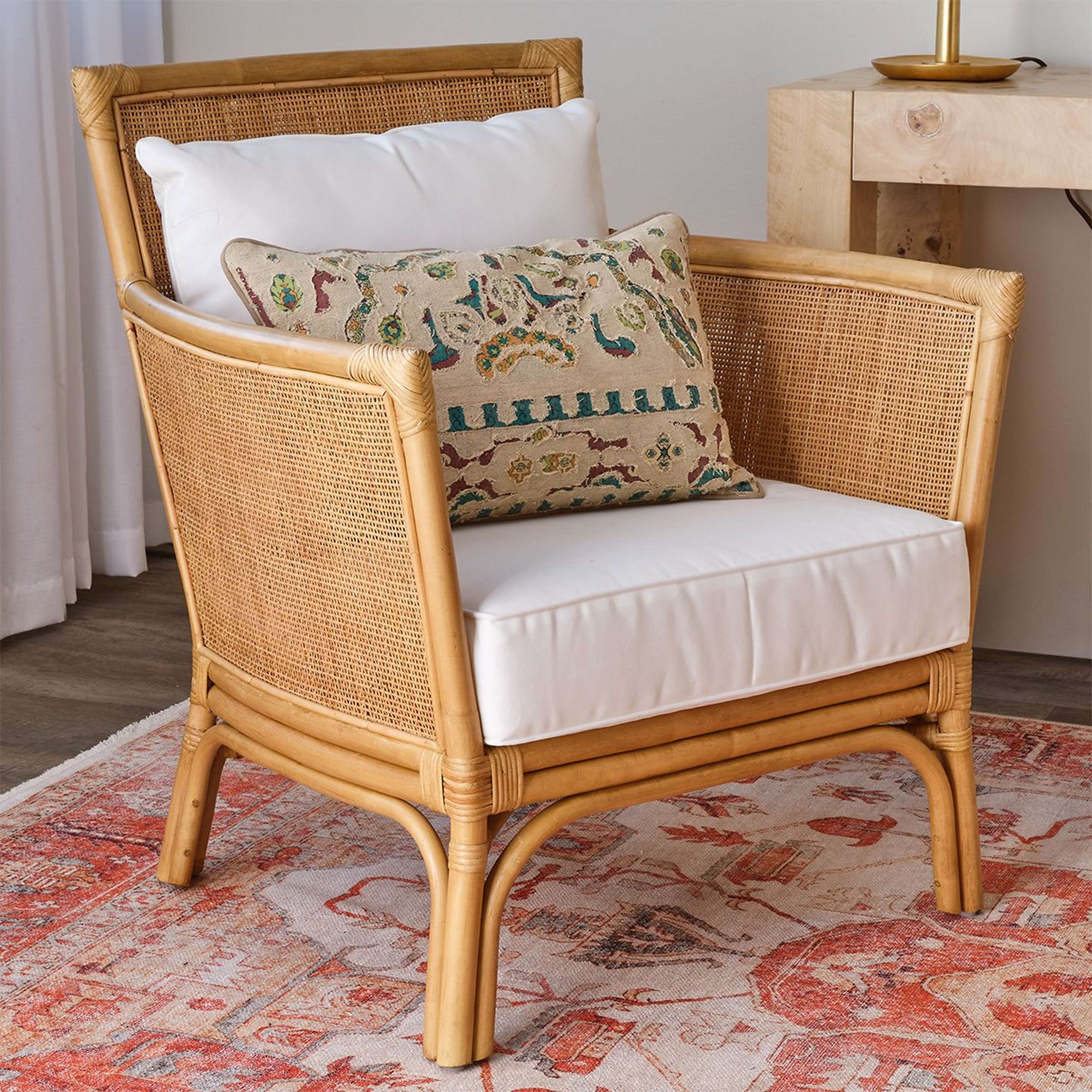 Acta Armchair