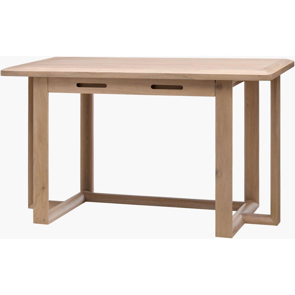 Giuseppe Desk