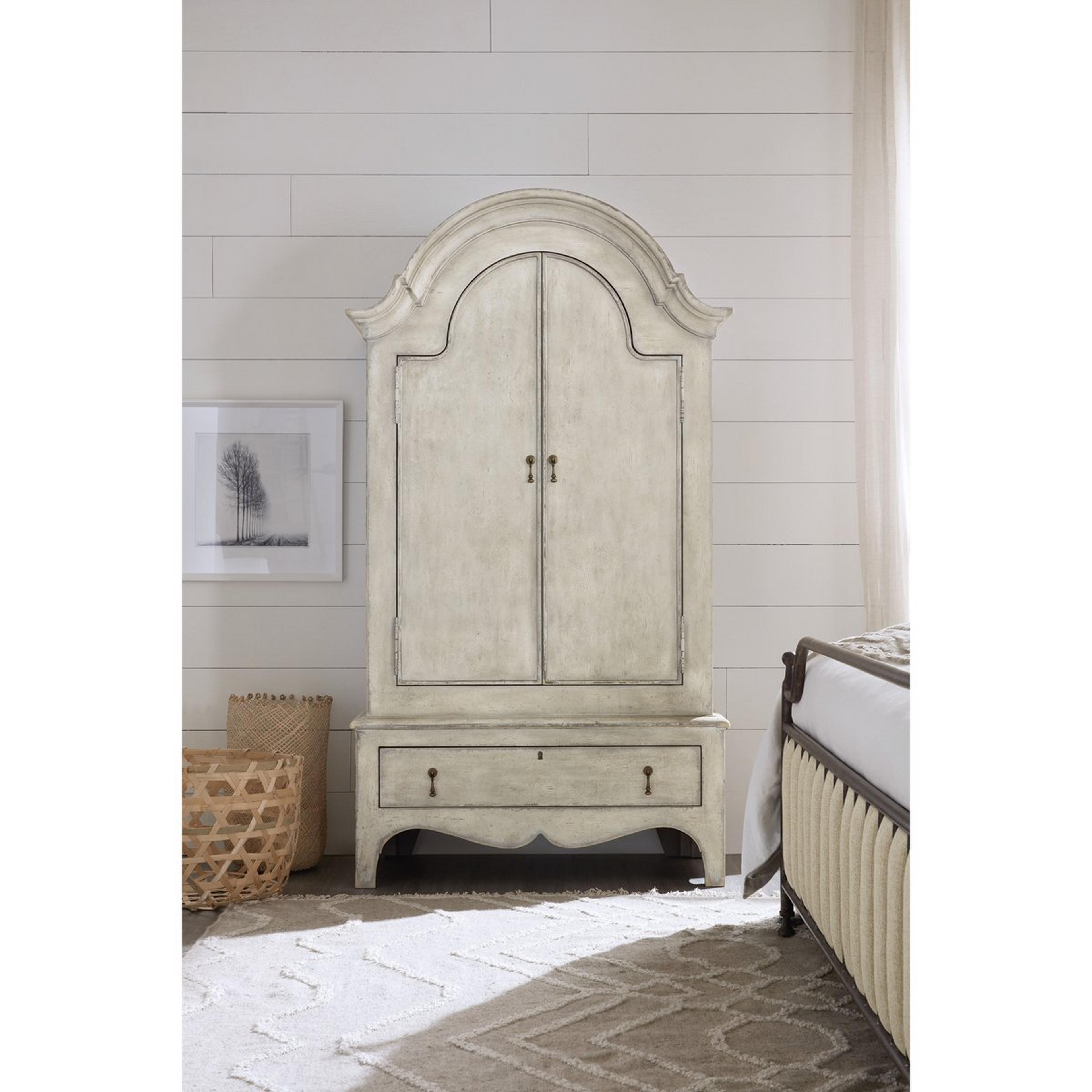 Selected product image