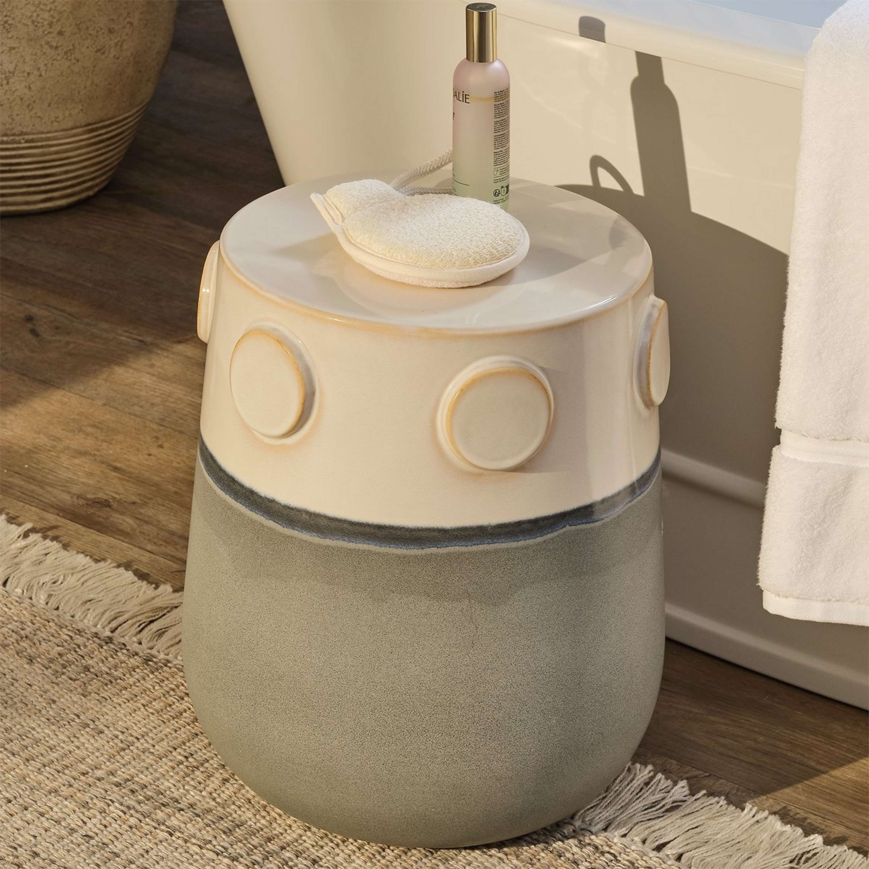 A Sculptural Strata Garden Stool with Grey / White / Blue color