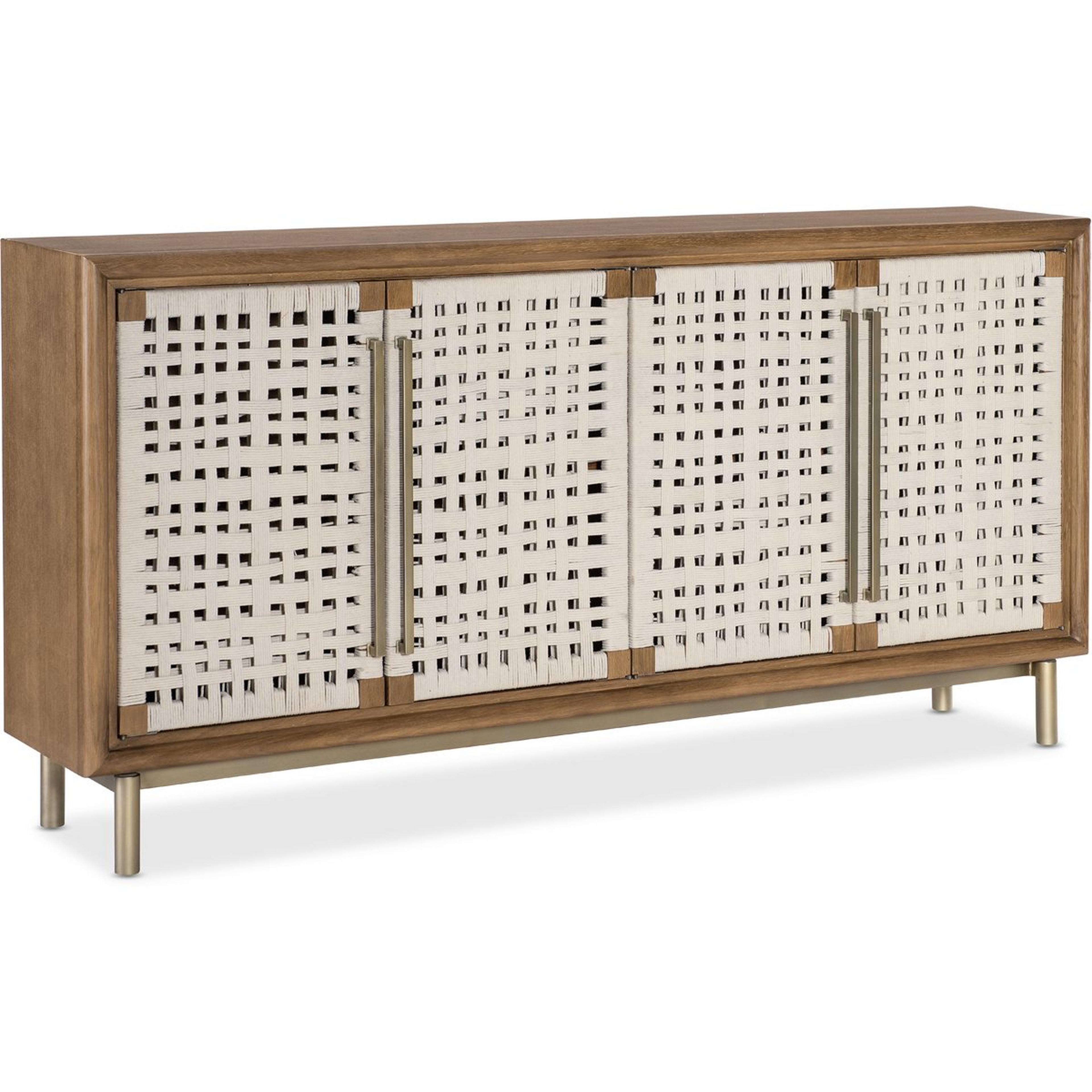 A Arboreal Buffet with Natural Wood / Rope color