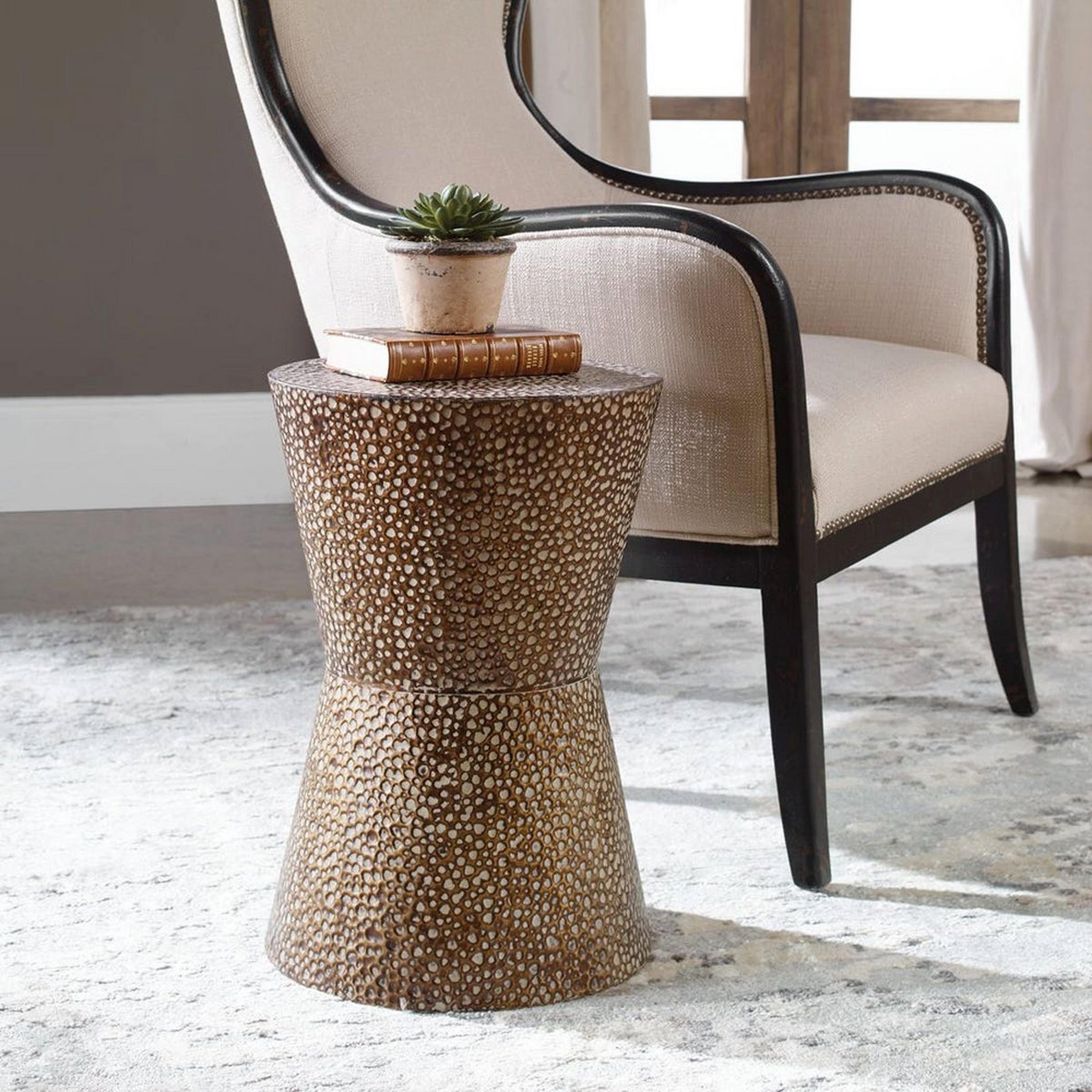 A Stanza End Table with Hammered Copper Bronze color