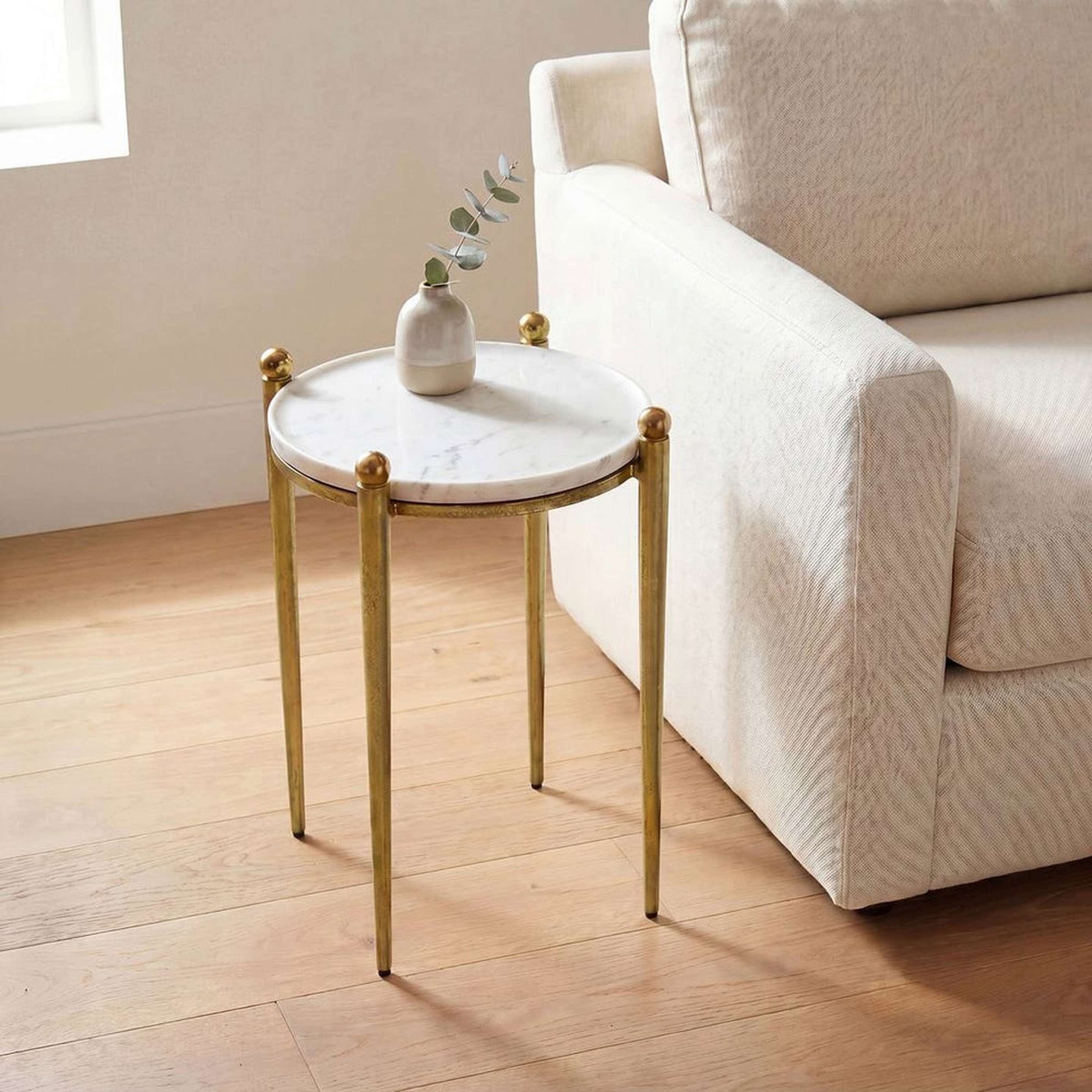 A Leland Side Table with Brass / Marble color