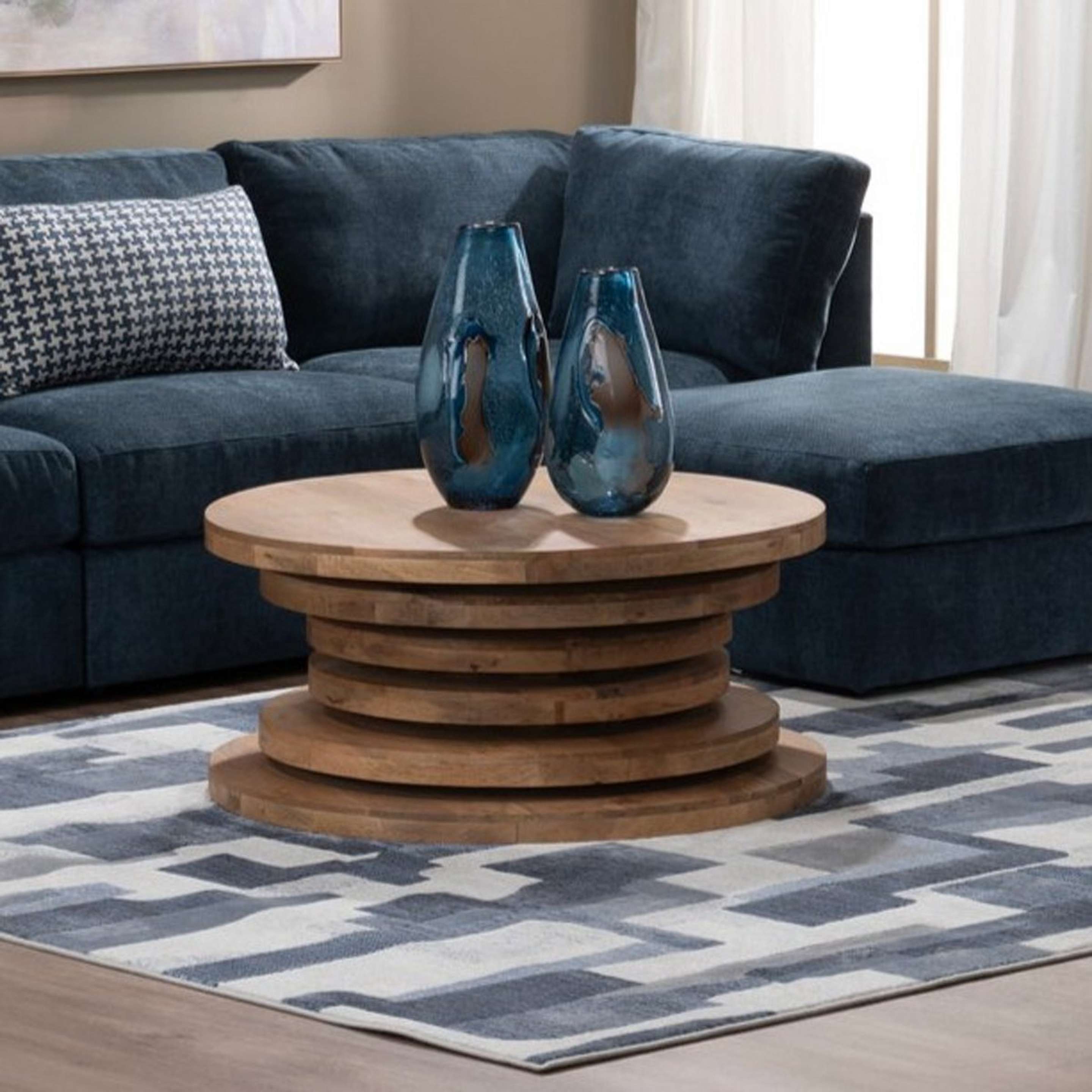 A Spole Coffee Table with Natural color