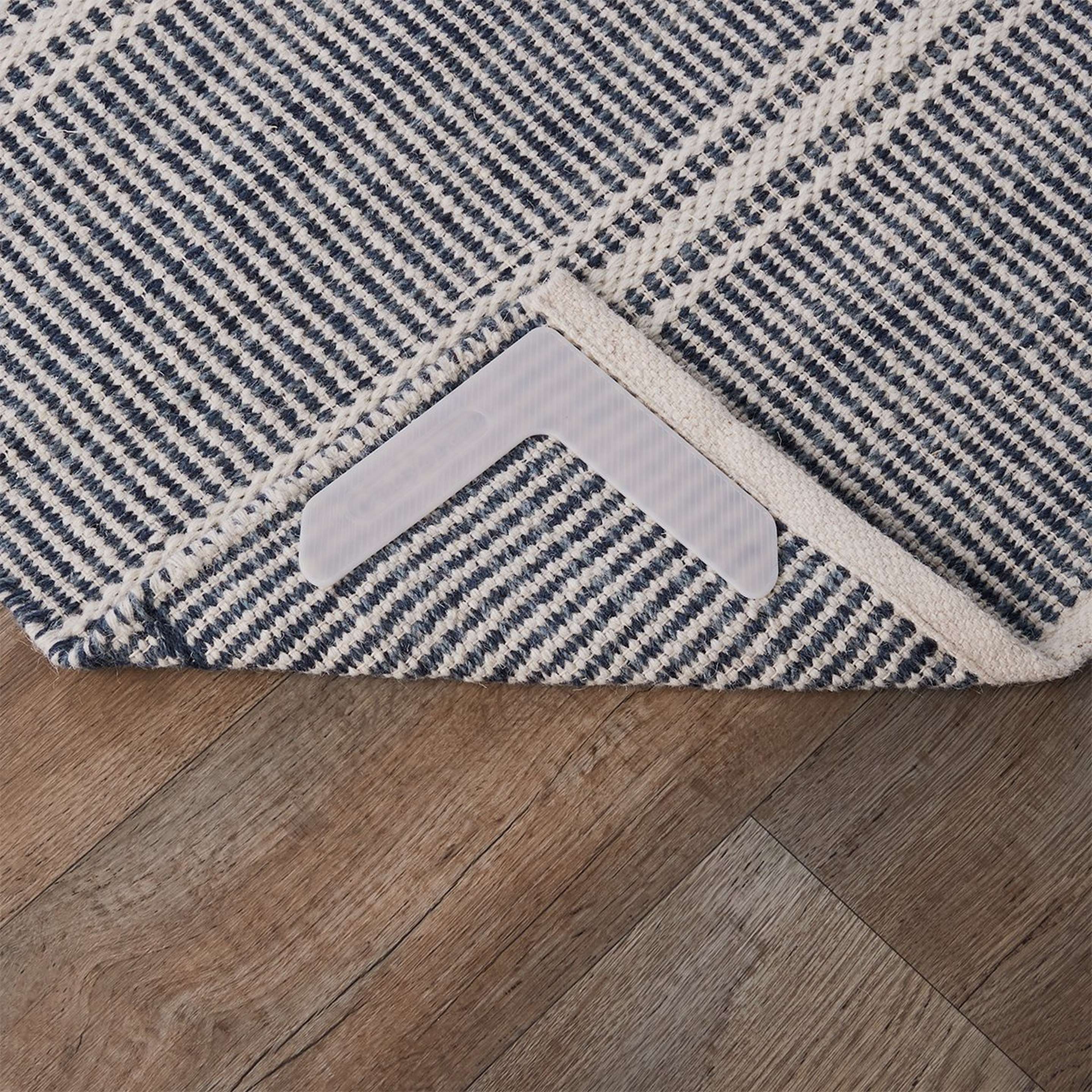 A Stop the Curling Rug Corners with White color