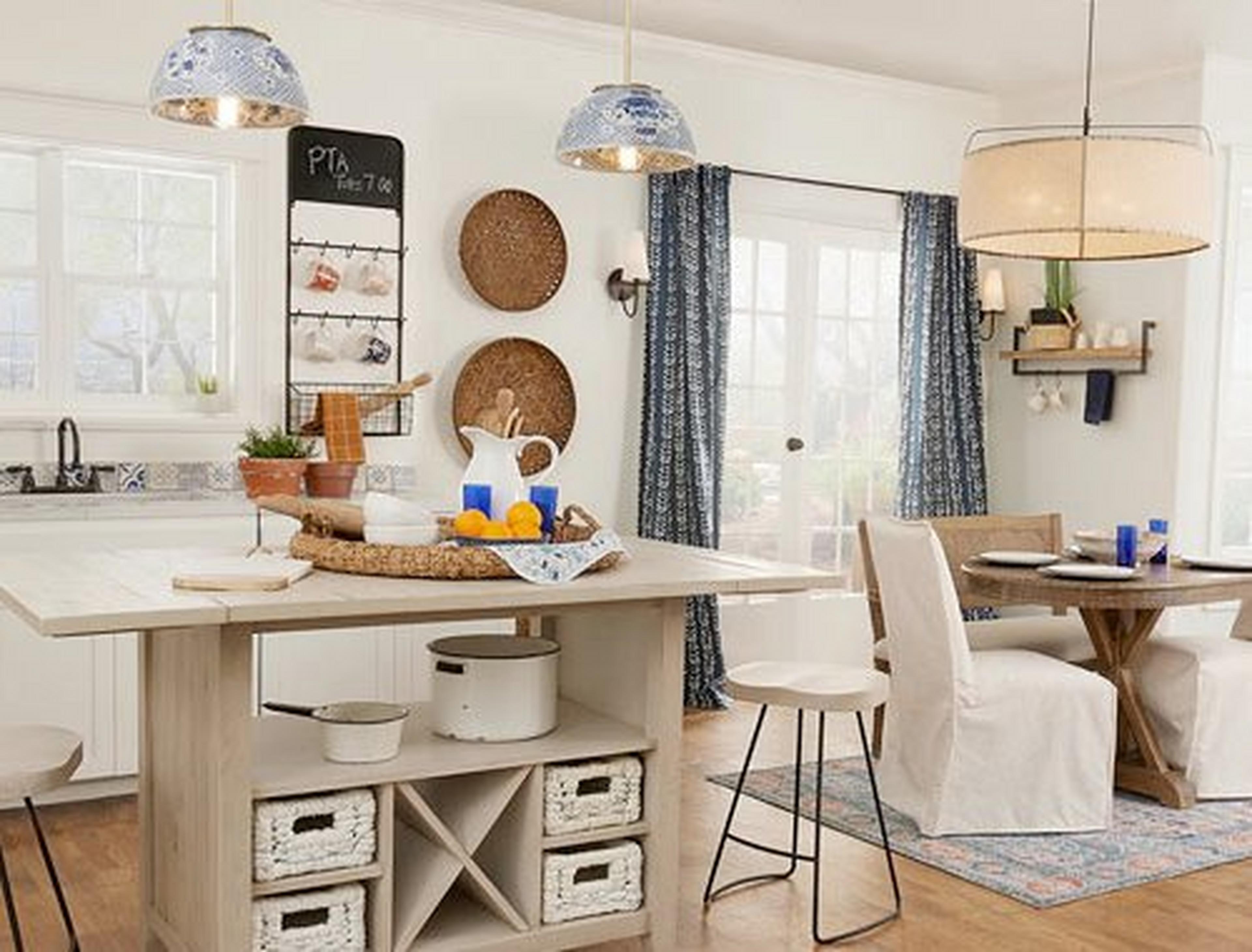 Kitchen Lighting Layers: Ambient, Task & Decorative Lighting
