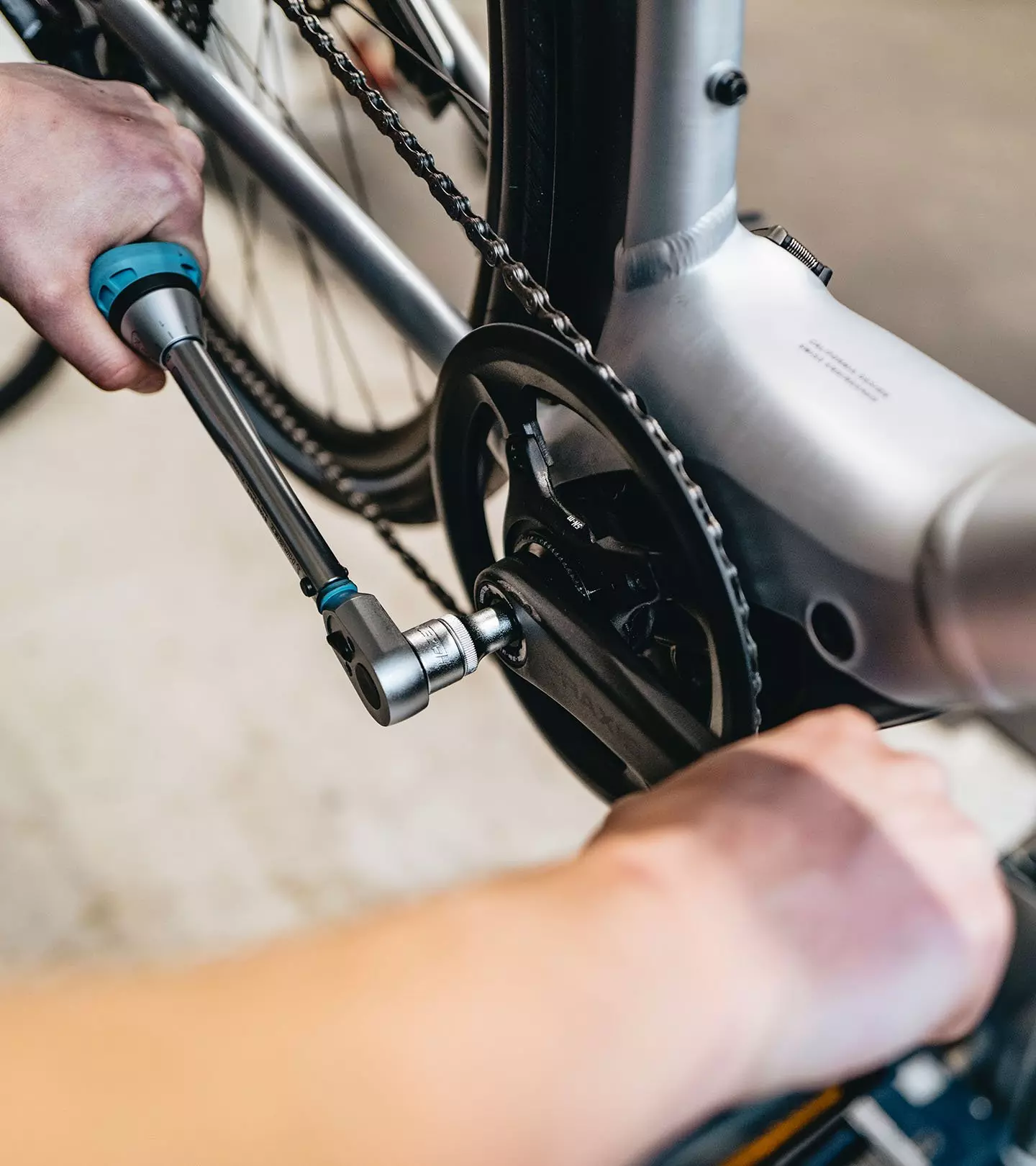 Posezónny servis bicykla a elektrobicykla - kontrola komponentov