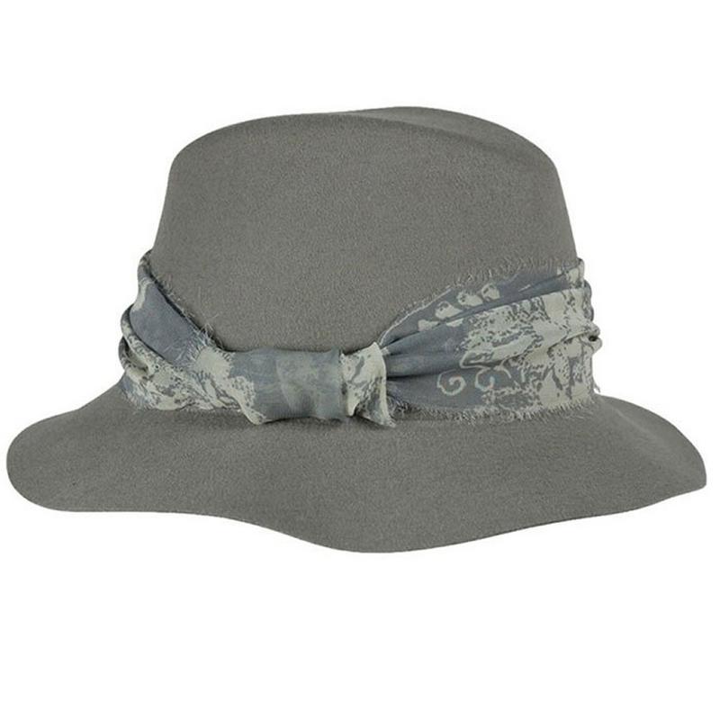 Hat Attack Chapeau Ribbon Fedora pour femmes