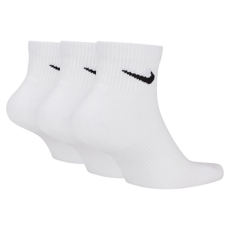 Nike Unisex Everyday Plush Cushioned Ankle Sock (3 Pack)