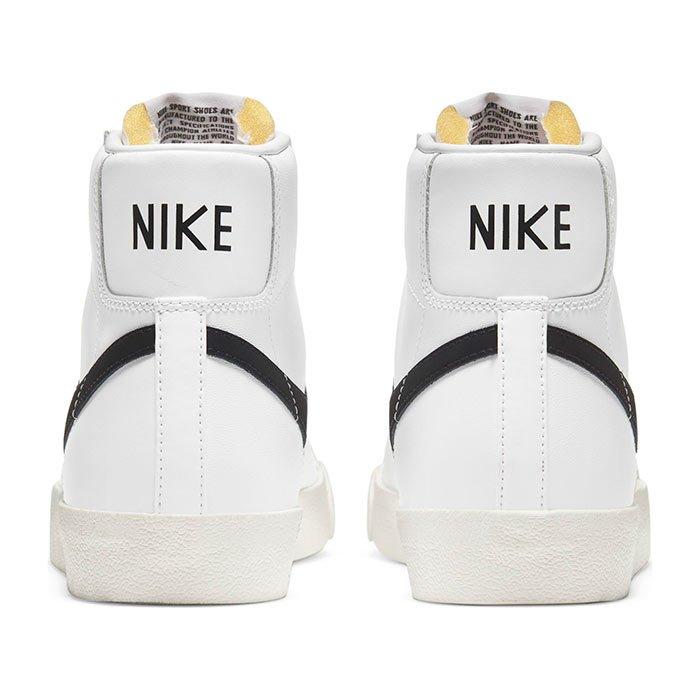 Nike blazer mid 77 trainers top