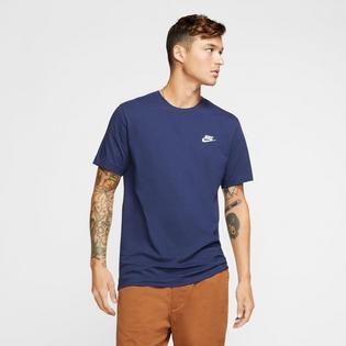 Nike Men's Sportswear Club T-Shirt