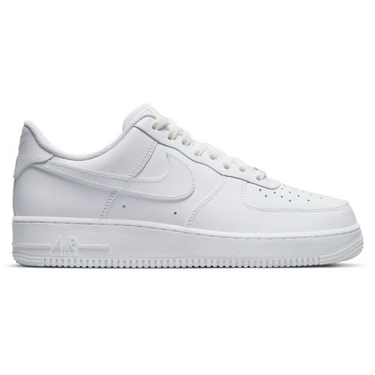 Nike Men s Air Force 1  07 Shoe