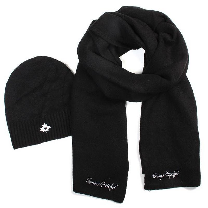 Lyla + Luxe Ensemble de foulard et tuque Always Hopeful pour femmes