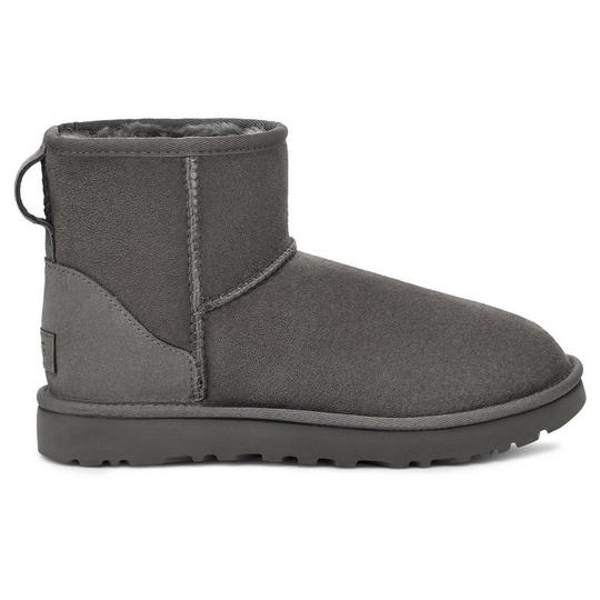 UGG Women s Classic Mini II Boot