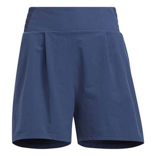 Women's Go-To Pleated Short
