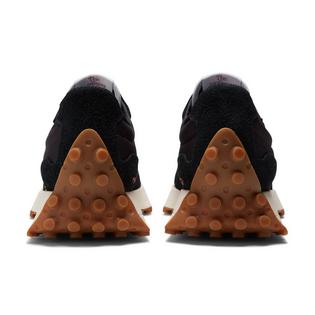 New Balance Women's 327 Shoe