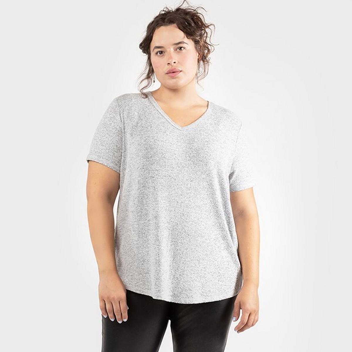 T-shirt Ribbed Side à col en V pour femmes (grande taille)