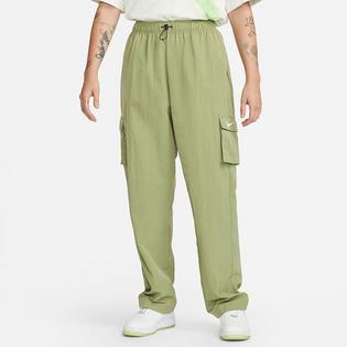 Women's Sportswear Essential High Rise Woven Cargo Pant