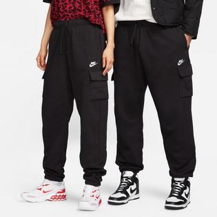 Nike Women's Sportswear Club Fleece Oversized Cargo Sweatpant