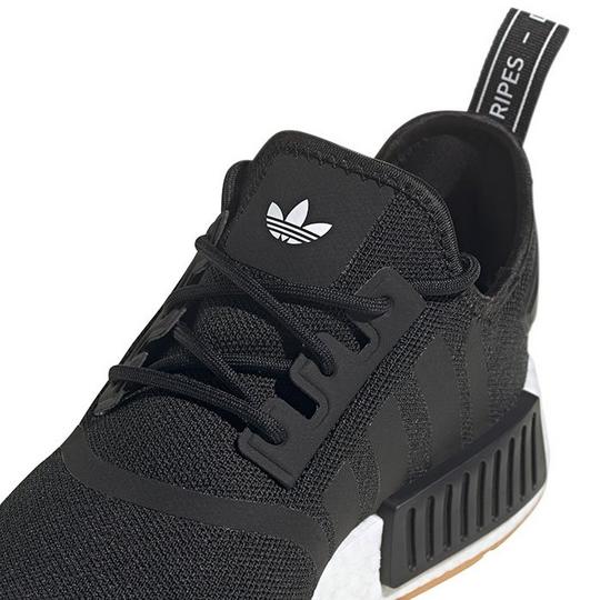 スニーカー ADIDAS NMD_R1 PRIMEBLUE 51xb749WNPL._UY900_.jpg