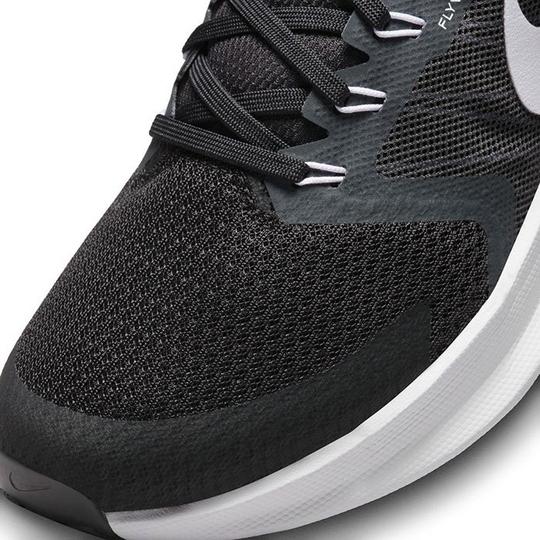 Nike run swift trainers ladies on sale