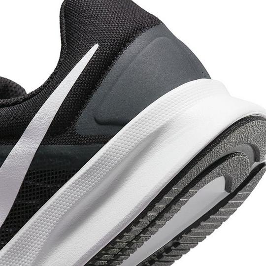 Nike running shoes run swift online