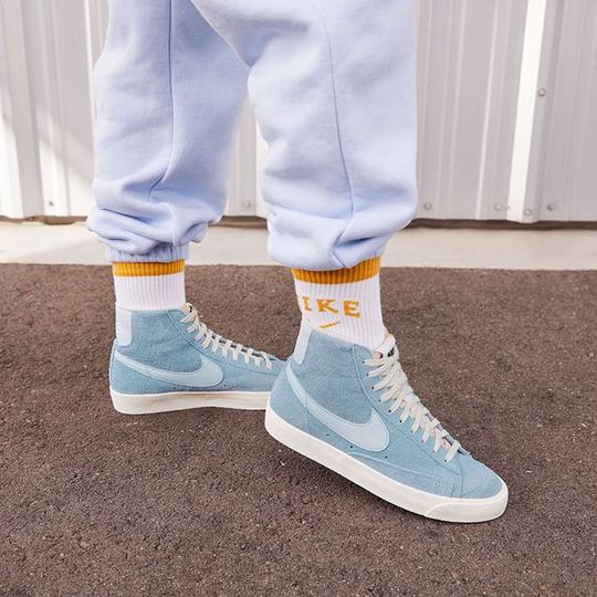 Nike Blazer Mid 77 Vintage Blue Whisper Women s