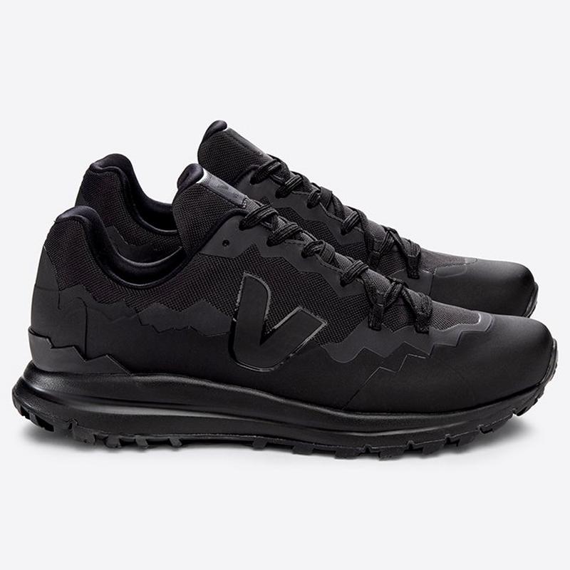 Veja Men's Fitz Roy Hiking Shoe
