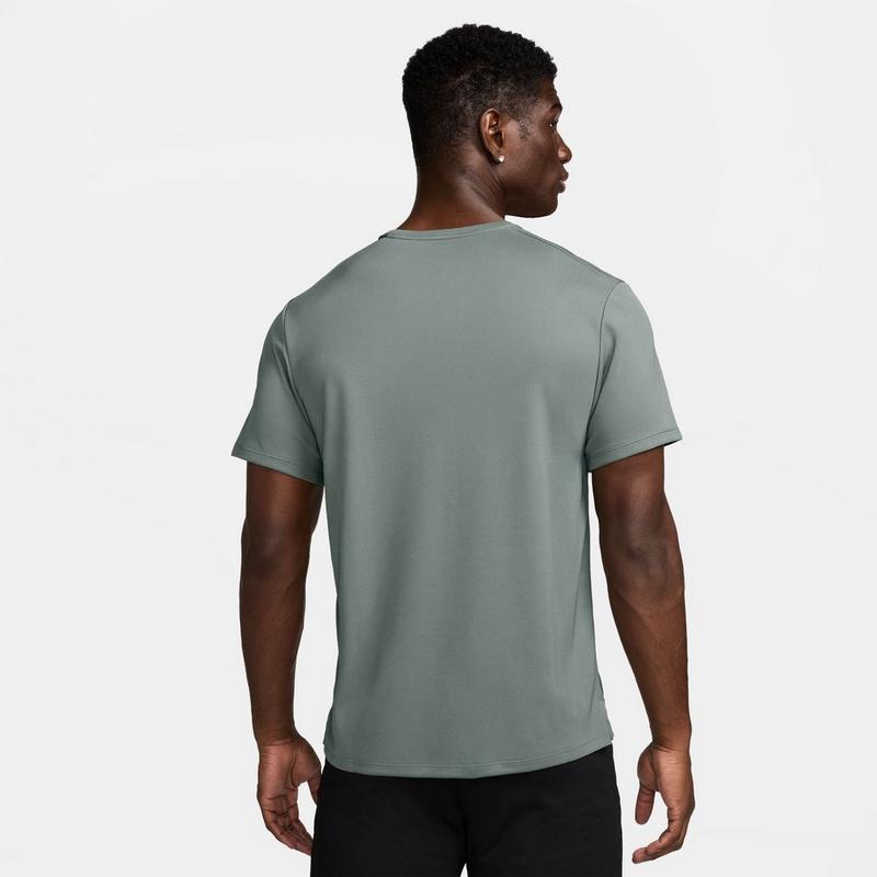 Nike Men's Dri-FIT Miler UV Top