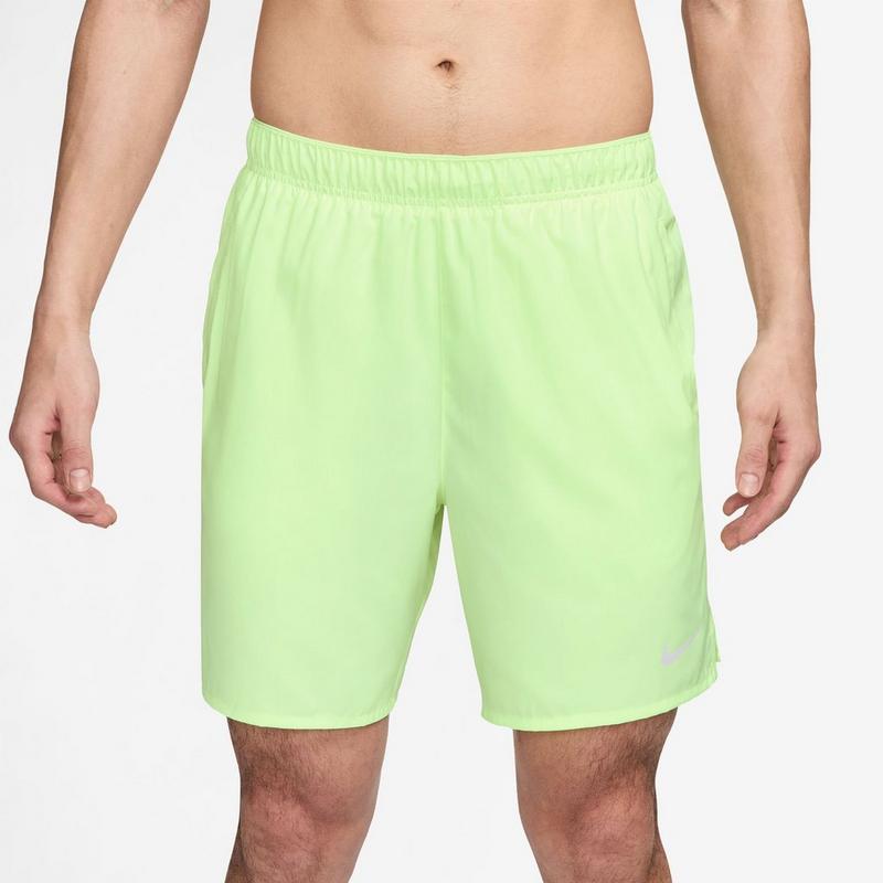 Nike Short doubl&eacute; Challenger Dri-FIT 7 po pour hommes