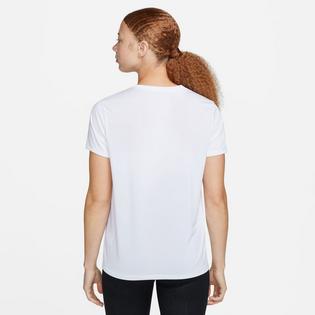 Nike T-shirt Dri-FIT pour femmes