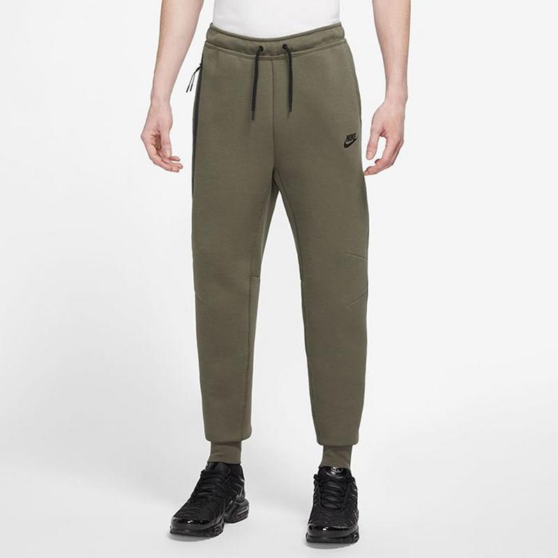 Nike Pantalon de jogging ajust&eacute; Tech Fleece pour hommes