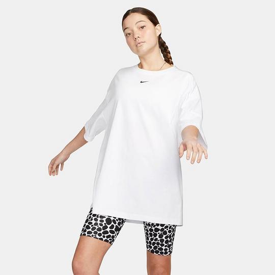 Women s Sportswear Essential Oversized T Shirt Nike Sporting Life Online