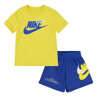 Nike Ensemble deux pièces t-shirt imprimé et short pour garçons [2-4T]