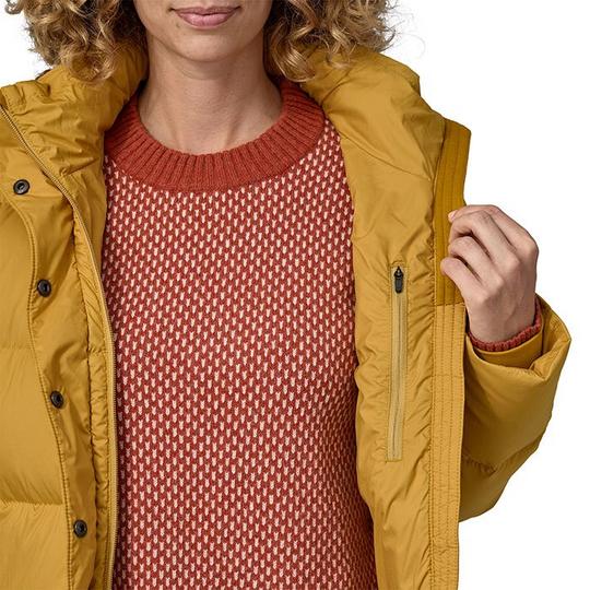 patagonia W’s Silent Down Jkt サーモンピンク　M Patagonia Silent Down Jacket - Women's | The Last Hunt