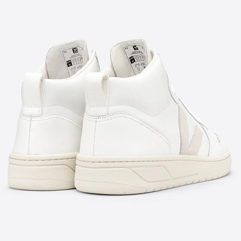 Veja Unisex V-15 Leather Sneaker