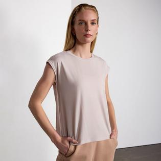 Women's Dynamic Sleeveless Top