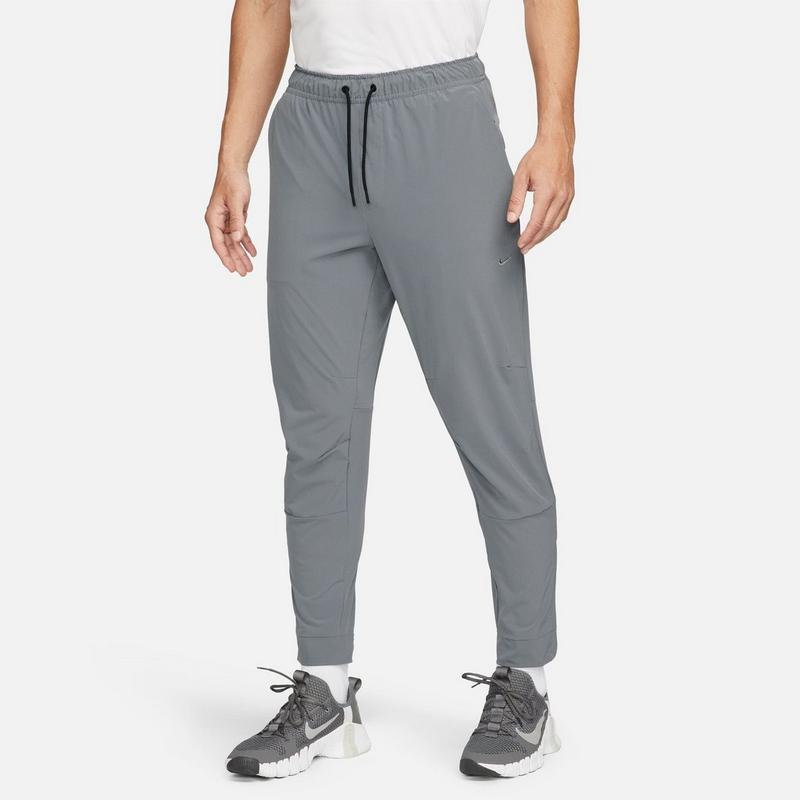 Nike Men's Unlimited Dri-FIT Tapered Leg Versatile Pant