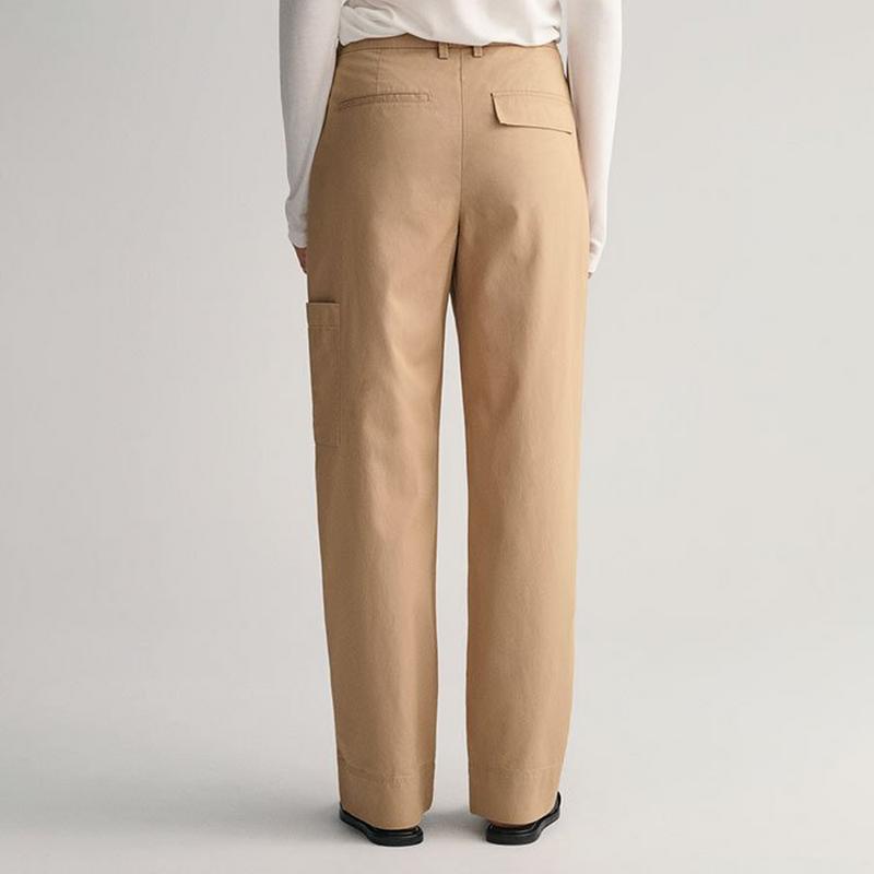 GANT Pantalon cargo &agrave; coupe d&eacute;contract&eacute;e pour femmes