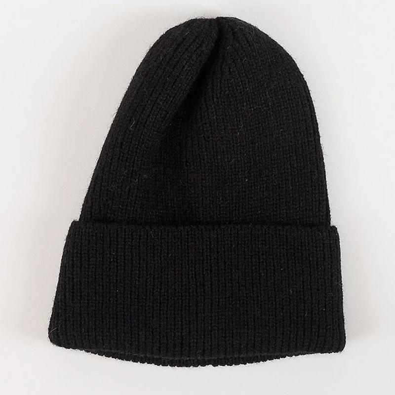 Lyla + Luxe Tuque en tricot c&ocirc;tel&eacute; pour femmes