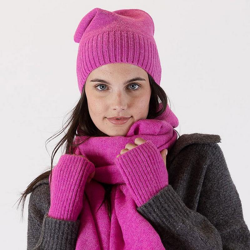 Lyla + Luxe Tuque en tricot doux pour femmes