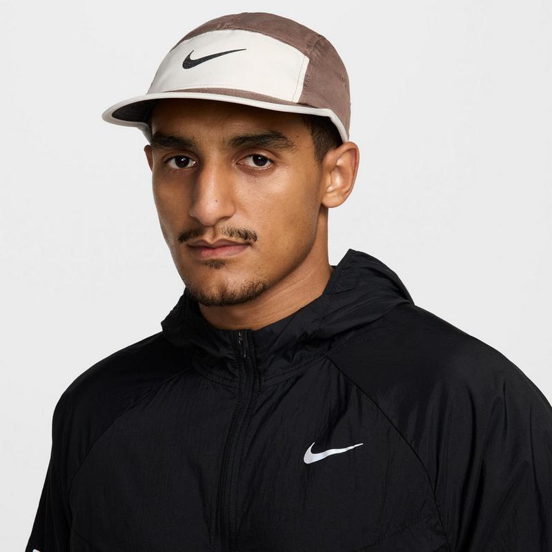 Nike Casquette non structur&eacute;e Dri-FIT Swoosh unisexe