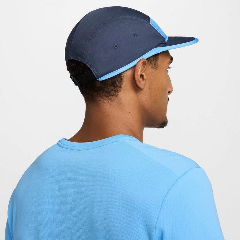 Nike Casquette non structur&eacute;e Dri-FIT Swoosh unisexe
