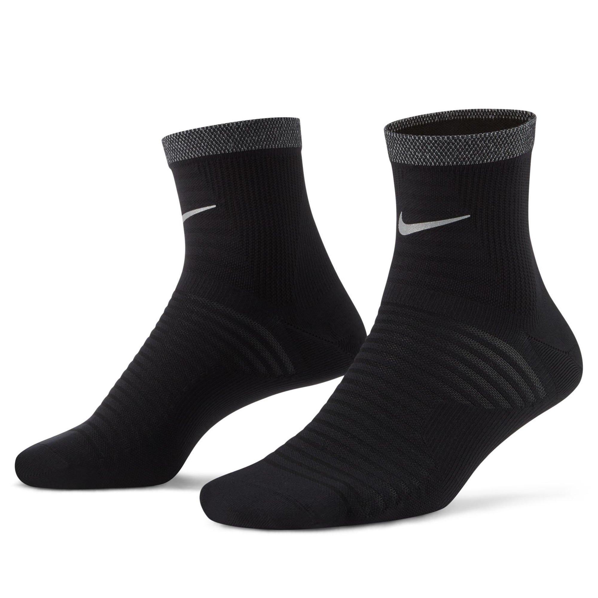 Unisex Spark Lightweight Running Ankle Sock | Nike | Sporting Life