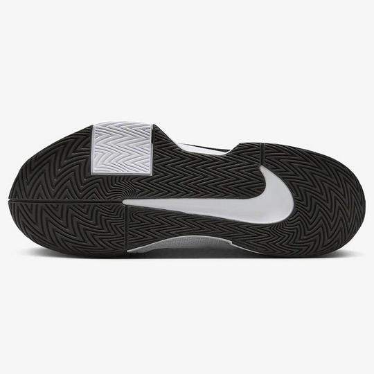 Nike black tennis shoes best sale