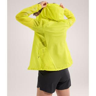 Arc'teryx Veste &agrave; capuchon Norvan Windshell pour femmes